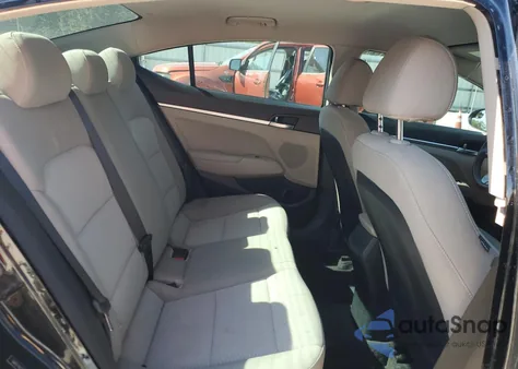 2019 Hyundai Elantra Se z USA, uszkodzony, nr VIN 5NPD74LF8KH410524